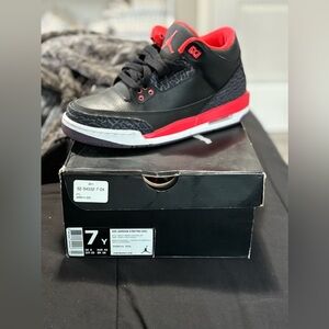 Jordan 3’s ❤️ 7 Grade School, 8.5 Women’s ❤️